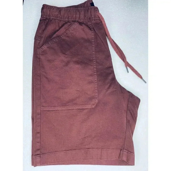 Vince NWT Men’s canvas garment dye short size Small - Picture 10 of 10